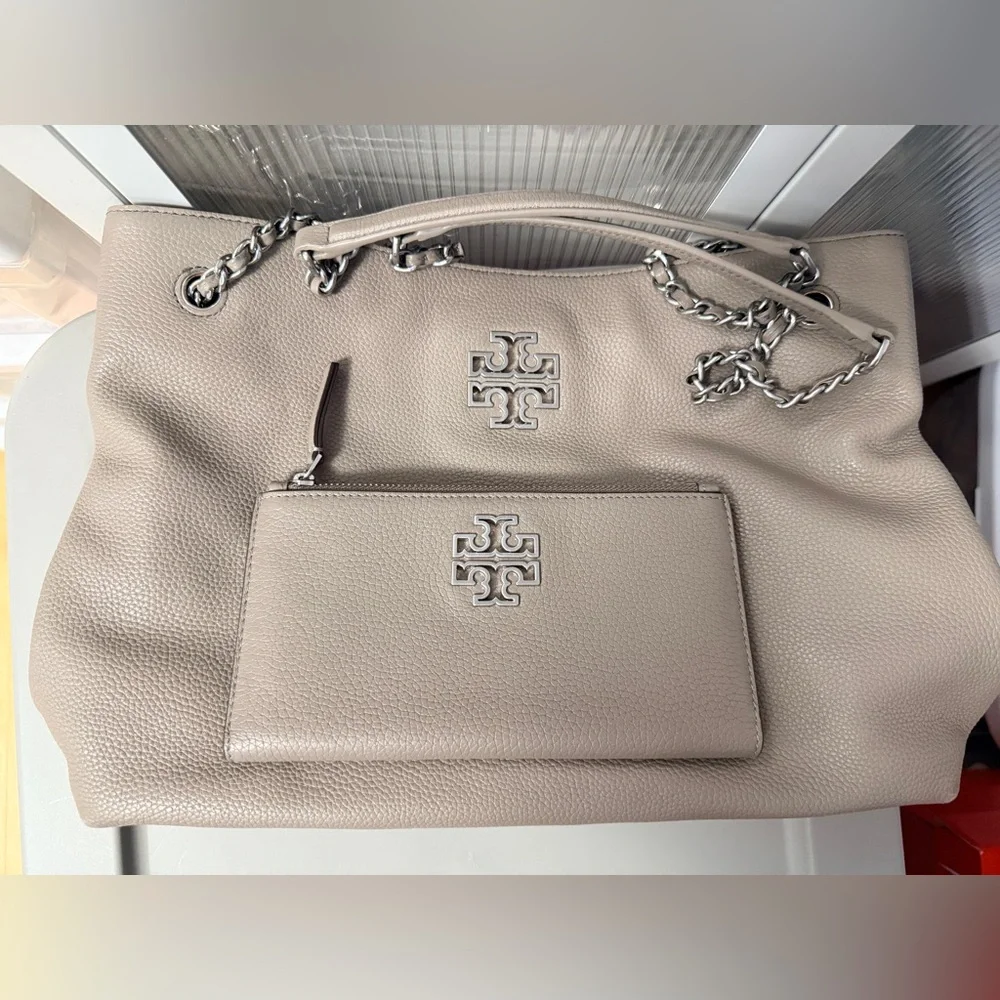 Tory Burch Britten Triple Compartment Tote bag and Slim Envelope Wallet Clutch - Picture 1 of 8